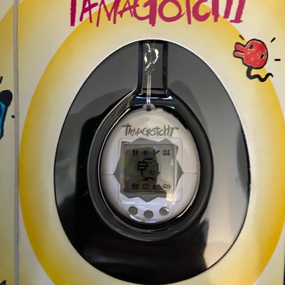 5 Vintage Tamagotchis;gold,green, white,yellow/black,blue/pink-unopened in boxes - Picture 5 of 6